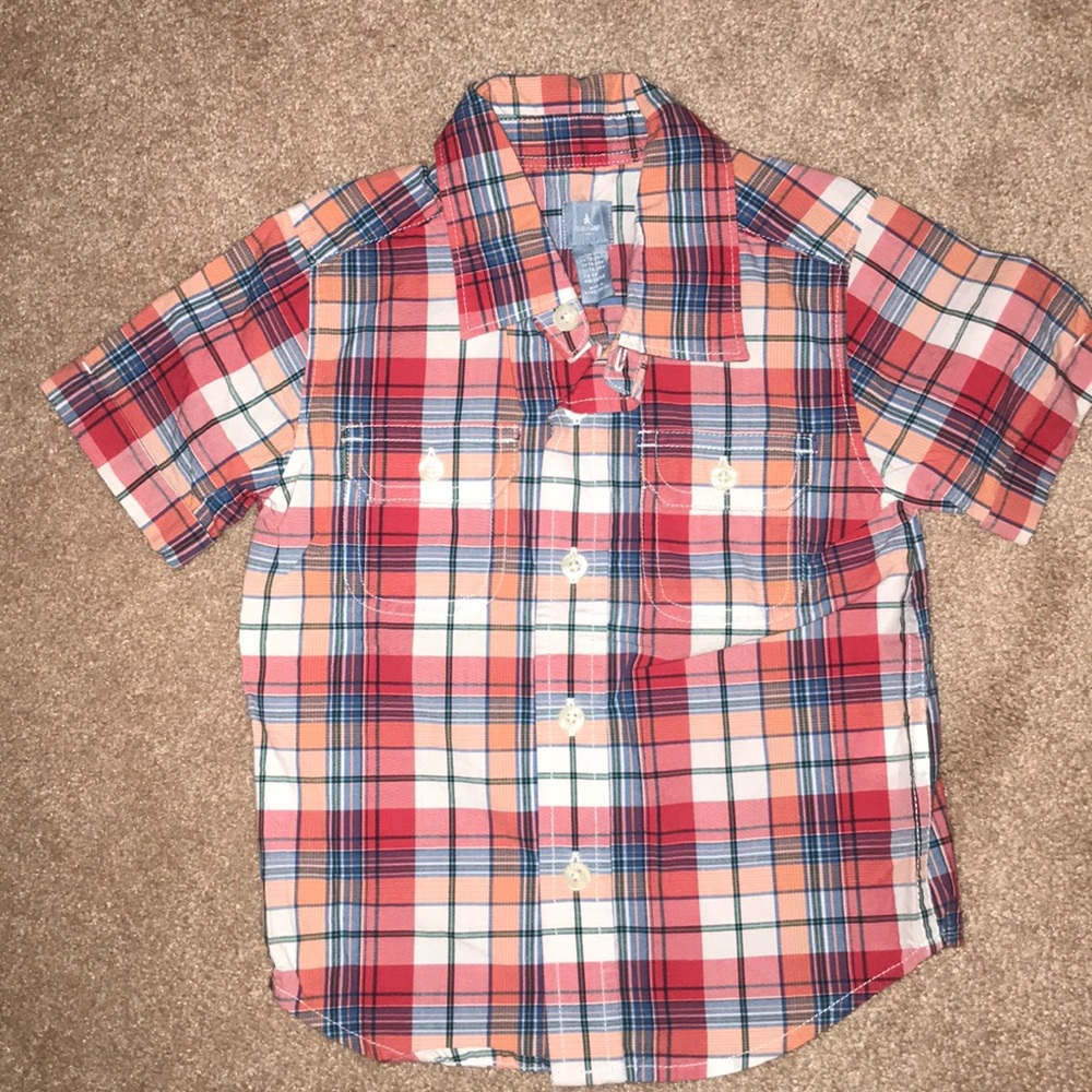 Baby Gap Button Down Short Sleeve Shirt.